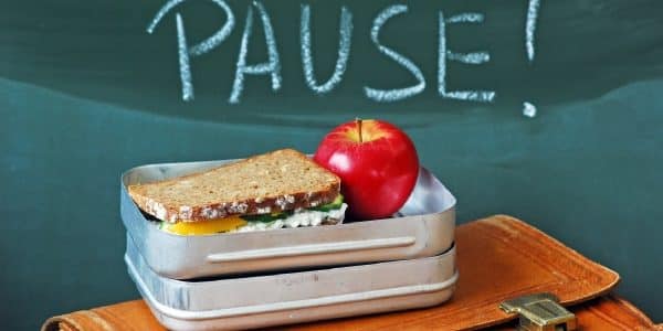 Gesund essen in der Schule: Das gehört in die Brotdose